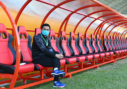 HLV Kiatisak chưa thể về HAGL