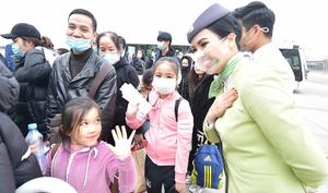 300 người Việt ở Ukraine đã về nước an toàn trên chuyến bay của Bamboo Airways