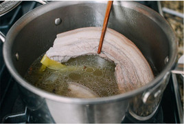 Mẹo luộc thịt ngon, trắng mềm, không bị hôi