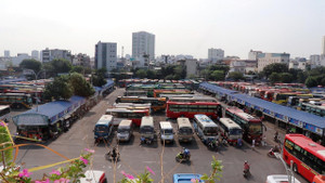 Doanh nghiệp vận tải bắt đầu tăng giá cước