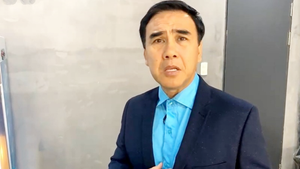 MC Quyền Linh 'tố' chương trình 1 năm làm hỏng của anh 400 cái áo và cái kết