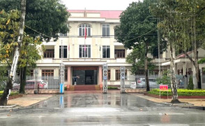 Công an tạm giữ 2 cán bộ Sở Kế hoạch Đầu tư Nghệ An