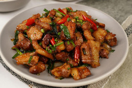 Cách làm thịt rang cháy cạnh ngon như quán nhậu