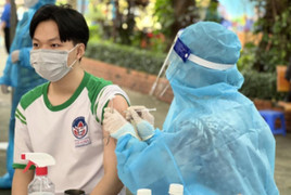 Bộ Y tế giải trình việc chậm mua vaccine COVID-19 cho trẻ từ 5 đến dưới 12 tuổi