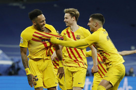 Aubameyang chói sáng, Barca nhấn chìm Real Madrid