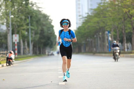 Runner Cao Nguyệt Hằng: Vợ chồng tôi muốn là một phần của Tiền Phong Marathon