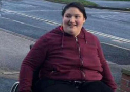 Để con gái chết vì béo phì, cha mẹ bị buộc tội ngộ sát