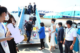 Ảnh: Đà Nẵng đón 2 chuyến bay đưa hơn 300 khách quốc tế đến thành phố