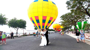Ảnh: Rực rỡ lễ hội khinh khí cầu Đà Nẵng