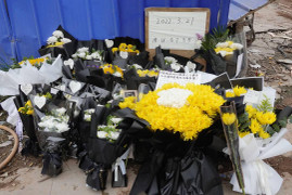 Máy bay rơi ở Trung Quốc: Gia đình đưa con đi chữa bệnh và hành trình nghiệt ngã