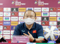 HLV Park Hang Seo: 'Tuyển Việt Nam khao khát vượt tầm Đông Nam Á'