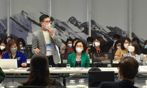 Tìm giải pháp cho dạy và học tiếng Anh tại Việt Nam thời kỳ hậu đại dịch