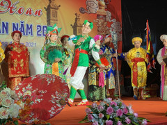 Đến Fansipan trải nghiệm hoạt động văn hóa tín ngưỡng đậm bản sắc Việt Nam