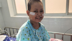 Hành trình 108 ngày thoát 'cửa tử' của nữ sinh 14 tuổi mắc COVID-19 nguy kịch