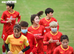 Tuyển nữ Việt Nam được đặc cách khi tập huấn ở Hàn Quốc