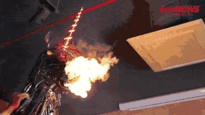 Video: Chàng trai chế tạo kỳ lân phun lửa nặng 400 kg từ phụ tùng cơ khí cũ