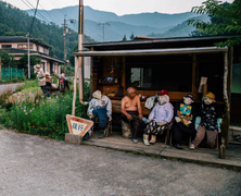 Ngôi làng nơi con người sống với hình nộm, khắp đường phố chỉ toàn búp bê