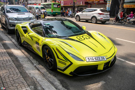 Ferrari 488 GTB làm mới theo phong cách xe đua tại TP.HCM