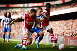 Kết quả Ngoại Hạng Anh: Thua trên sân nhà, Arsenal lỡ cơ hội bỏ xa Man Utd