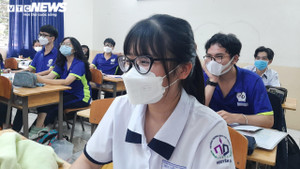 Từ 12/4, tất cả học sinh TP.HCM đến trường học trực tiếp