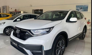 Vẫn còn nhiều mẫu ô tô giảm giá sâu, cao nhất tới 270 triệu đồng