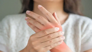 5 loại thực phẩm và đồ uống nên tránh nếu bạn bị viêm khớp