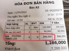 Quán ở Bảo Lộc bán ly cà phê giá 249.000 đồng