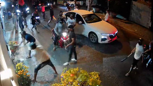 Bắt tạm giam nhóm người dùng súng thanh toán nhau đêm mùng 2 Tết