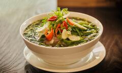 Phở Thìn Lò Đúc - 'Sợi dây' kết nối giữa hiện đại và truyền thống