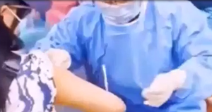 Sự cố khi tiêm khiến người nhát gan nổi da gà