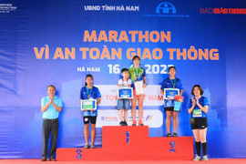 1.000 VĐV chạy marathon vì An toàn giao thông