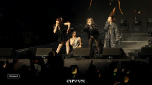 2NE1 tái hợp sau 6 năm