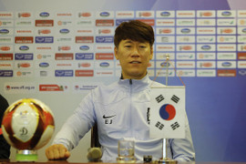 HLV U20 Hàn Quốc: 'Vinh dự khi được thi đấu với đội bóng của HLV Park Hang Seo'