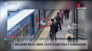 Cô gái sống sót thần kỳ sau khi ngã nhào vào đoàn tàu đang chạy