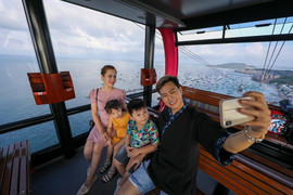 Du lịch 30/4 này, chơi đâu, xem gì ở Tây Ninh, Phú Quốc?