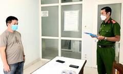 Nguyên Chủ tịch quận Liên Chiểu ‘vấp ngã’ vì túi quà thế nào?