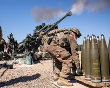 Mỹ gửi thêm vũ khí gì cho Ukraine trong gói viện trợ mới?