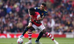 Trực tiếp bóng đá Arsenal 3-1 Man Utd: Bruno Fernandes sút hỏng phạt đền