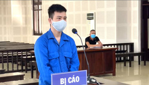 Chồng phạm tội giết người vì vợ bị gạ tình qua Facebook