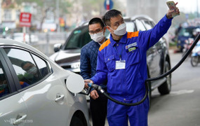 Vì sao dầu quay đầu tăng giá?