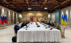 Nga nói đang thỏa thuận với Ukraine về việc dỡ trừng phạt, Kiev phủ nhận