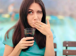 7 loại thực phẩm và đồ uống có thể giúp hết nấc cụt