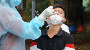 Bộ Y tế xin ý kiến về 2 tình huống ứng phó dịch COVID-19