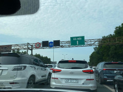 Tai nạn liên hoàn trên cao tốc Pháp Vân, đường về Hà Nội tắc dài 4km