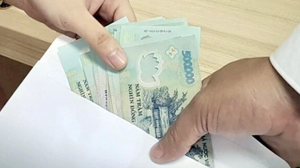 Thủ đoạn 'vòi' tiền chạy án của nhóm cựu công an phường ở TP.HCM