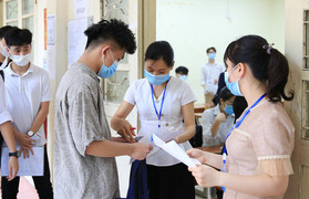 Hôm nay, học sinh bắt đầu đăng ký thi tốt nghiệp THPT 2022