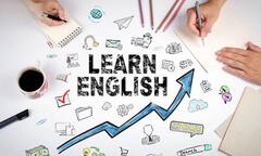 Học ngành Ngôn ngữ Anh có cần học thêm văn bằng 2?
