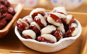 Thói quen ăn uống hủy hoại collagen khiến chị em dễ nhăn nheo