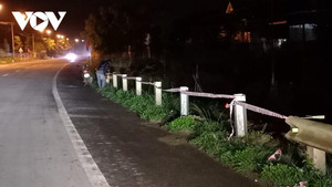 Ngang nhiên tháo dỡ dải lan can đường bộ Quốc lộ 14