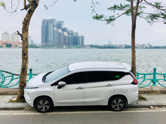 Choáng với những màn đậu xe đỉnh cao 'out trình' hết mọi tay lái lụa